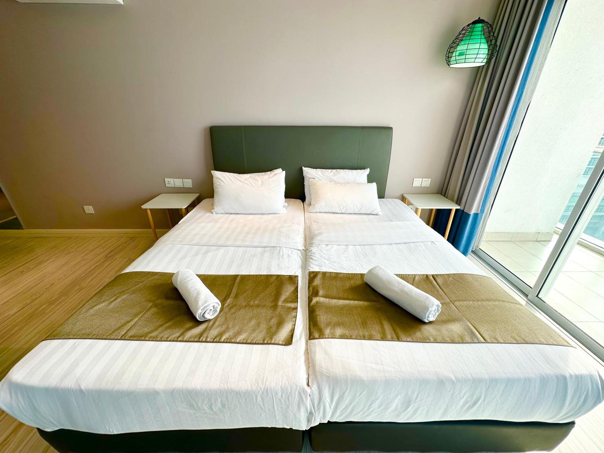 M Centro City Centre @ Gaya Street By Sunset Seaview Vacation Condos كوتا كينابالو المظهر الخارجي الصورة