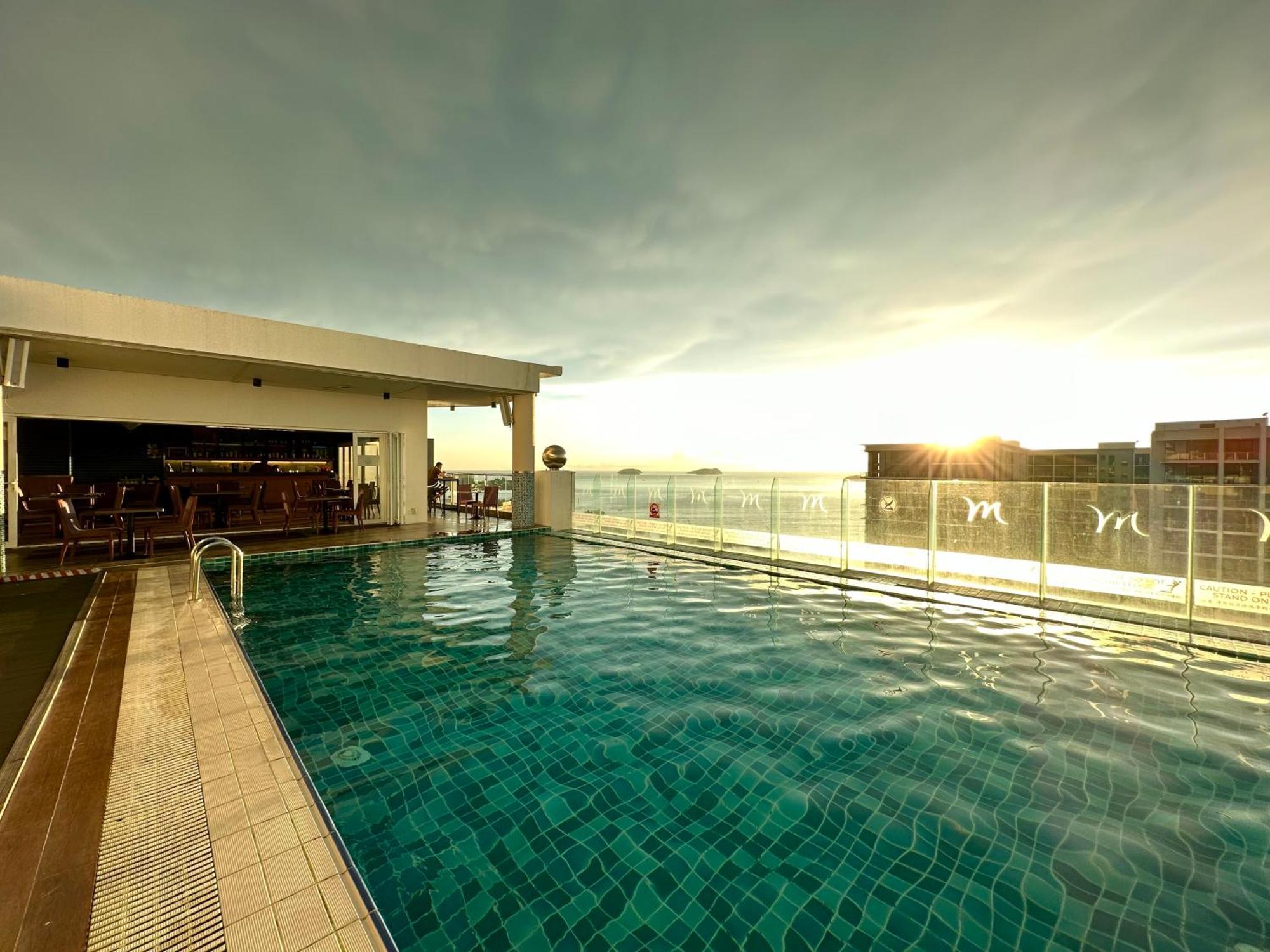 M Centro City Centre @ Gaya Street By Sunset Seaview Vacation Condos كوتا كينابالو المظهر الخارجي الصورة